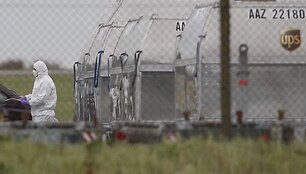 Pareigūnai dirba Midlandso oro uoste
