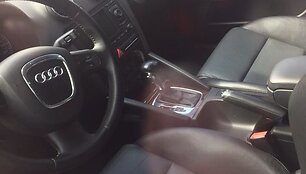 Ie&scaron;komas automobilis