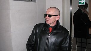 &Scaron;ios dienos posėdyje V.Lučiūnas pasirodė vilkėdamas kostiumą.