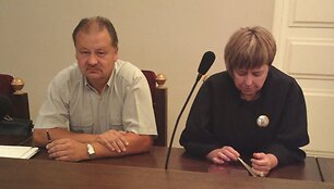 Arvydas Linkus su advokate teisme