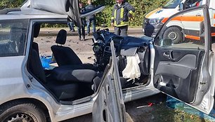 Penktadienio avarija Alytaus rajone nusinešė dvi gyvybes