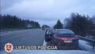 neblaivi-vairuotoja