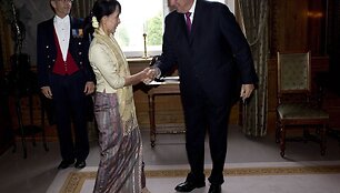 Aung San Suu Kyi su Norvegijos karalium