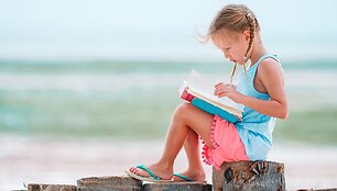 TOP 10 knygų vaikų vasaros atostogoms