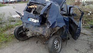 Sutraiškytas automobilis