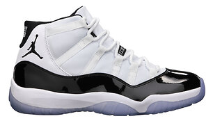 Milžini&scaron;ką sąmi&scaron;į sukėlę naujieji &bdquo;Air Jordan 11 Retro Concord&ldquo; krep&scaron;inio bateliai.