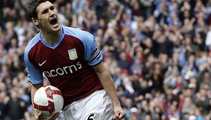 Su &bdquo;Manchester City&ldquo; klubu G.Barry pasira&scaron;ė 5 metų sutartį.
