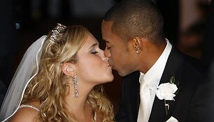 25 metų Robinho žeidus su Vivian Guglielmetti sumainė po 11 metų draugystės