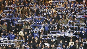 Anot prane&scaron;imų, skandalą sukėlusi &bdquo;Schalke 04&ldquo; klubo gerbėjų skanduotė buvo sukurta dar 1924 metais, tačiau kada joje buvo paminėtas prana&scaron;as Mohamedas &ndash; nežinoma.