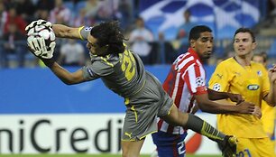 APOEL klubas pateikė didžiausią turo sensaciją i&scaron;vykoje nenusileidęs &bdquo;Atletico&ldquo;, o tikru mačo didvyriu tapo svečių vartininkas Dionisios Xiotis