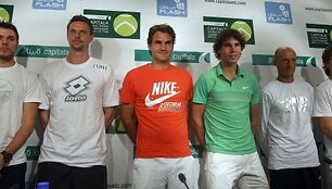 Kovas dėl 250 tūkst. JAV dolerių prizinio fondo Abu Dabyje pradėjo (i&scaron; kaiės) S.Wawrinka, R.Soderlingas, R.Federeris, R.Nadalis, N.Davdenko ir D.Ferreras