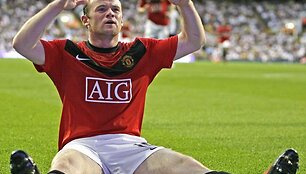 W.Rooney per 24 &scaron;iame sezone &bdquo;Premier&ldquo; lygoje sužaistas rungtynes jau pelnė 21 įvartį