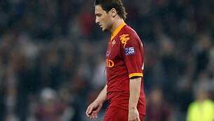 F.Totti sulaukė griežtų sankcijų