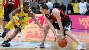 D.Washingtonas (kairėje) yra žaidęs ir prie&scaron; Vilniaus &bdquo;Lietuvos rytą&ldquo;