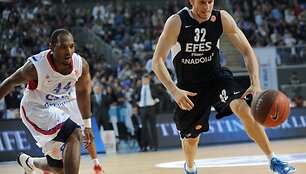 &bdquo;Efes Pilsen&ldquo; ir CSKA dvikova