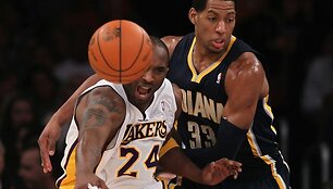 Kobe Bryantas draskė &bdquo;Pacers&ldquo; gynybą, tačiau pergalės &bdquo;Lakers&ldquo; tai neatne&scaron;ė.