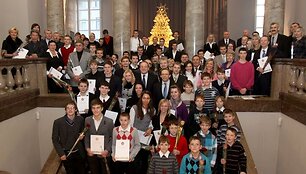 Padėkos ra&scaron;tai buvo įtaikti apie 200 Vilniaus vardą garsinantiems sportininkams.