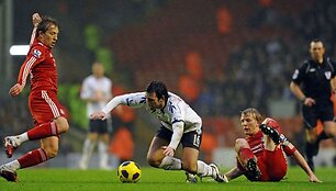 &bdquo;Liverpool&ldquo; (raudona apranga) &scaron;ventė dramati&scaron;ką pergalę.