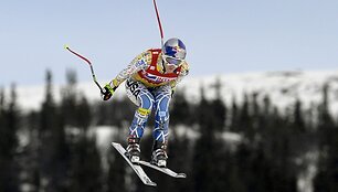 Lindsey Vonn skrieja į pergalę.