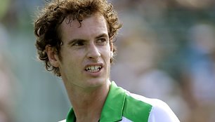 Penktą reitingą turnyre turėjęs Andy Murray savo pasirodymą baigė jau antrajame rate.