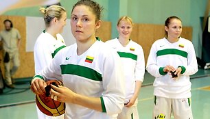 Sandra Linkevičienė ir Lietuvos rinktinė pradeda kovas antrajame čempionato etape &ndash; E grupėje.