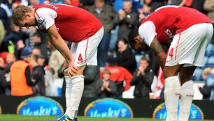 &bdquo;Arsenal&ldquo; futbolininkų neviltis.