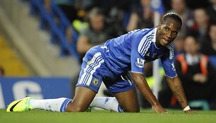 Didier Drogba &ndash; vienas i&scaron; futbolininkų, kuriems gali būti parodytos durys &bdquo;Chelsea&ldquo; klube.