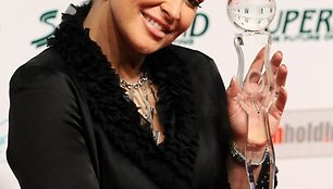 Anastacia.