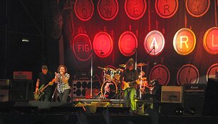 Grupės &bdquo;Pearl Jam&ldquo; pasirodymas