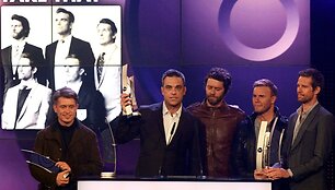 &bdquo;Take That&ldquo; (i&scaron; kairės): Markas Owenas, Robbie Williamsas, Howardas Donaldas, Gary Barlow  ir Jasonas Orange'as