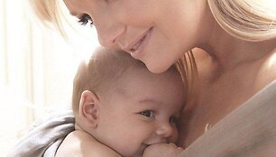 Emma Bunton su antruoju sūnumi Tate&lsquo;u.