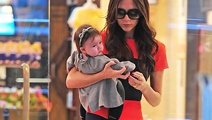 Victoria Beckham su dukra Harper 