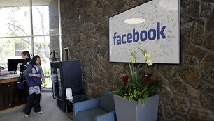 &bdquo;Facebook&ldquo; centrinės būstinės Palo Alte priimamasis