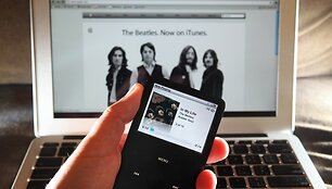 Internetinėje muzikos parduotuvėje &bdquo;iTunes&ldquo; nuo &scaron;iol galima įsigyti legendinės grupės &bdquo;The Beatles&ldquo; kūrinių.