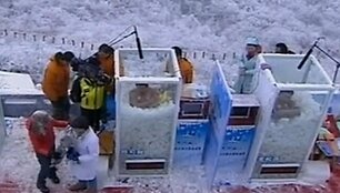 Abu vyrai lede i&scaron;tvėrė ilgiau nei 115 min.