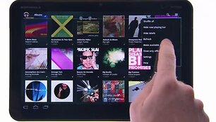 &bdquo;Google Music&ldquo; muzikos įra&scaron;ų galima klausyti ir per plan&scaron;etinį kompiuterį.