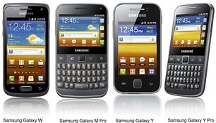 Kompanijos &bdquo;Samsung&ldquo; pristatė naujus &bdquo;Galaxy&ldquo; serijos i&scaron;maniuosius telefonus.