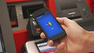 „Google Wallet“ leidžia atsiskaityti už pirkinius išmaniuoju telefonu.