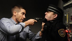 Karo lakūno Kolterio vaidmenį filme „Išeities kodas“ sukūrė aktorius Jake’as Gyllenhaalas (kairėje). 