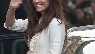 Kate Middleton svoris prie&scaron; karali&scaron;kąsias vestuves buvo vie&scaron;ai aptarinėjamas ir spaudoje, ir televizijos laidose.