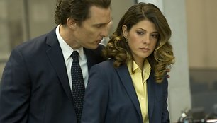 Trileryje „Advokatas iš Linkolno“ vaidina Matthew McConaughey ir Marisa Tomei.
