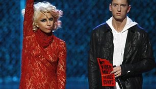 Eminemas ir Lady Gaga akis į akį susidūrė prieš kelis metus, per MTV apdovanojimus.