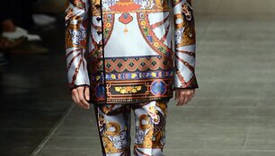 &bdquo;Dolce & Gabbana&ldquo; 2016 m. pavasario-vasaros kolekcijos modelis