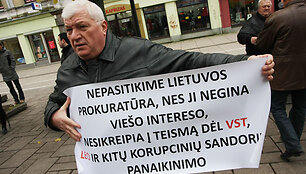 Nepolitinės piliečų asociacijos &bdquo;Jungtinis demokratinis judėjimas&ldquo; piketas Kaune