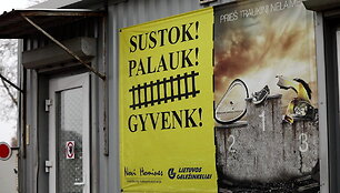 gelezinkelietis-stasys-salia-traukiniu-dirbu-jau-35-metus