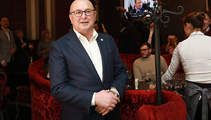 Visvaldą Matijo&scaron;aitį pasveikino bendražygiai