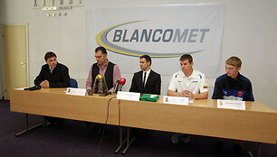 Spaudos konferencijos akimirkos