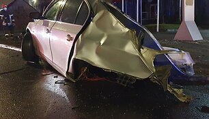 BMW avarija Kaune
