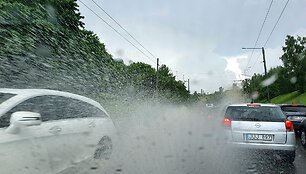 Lietus užtvindė dalį Kauno gatvių 