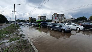 Lietus užtvindė dalį Kauno gatvių 